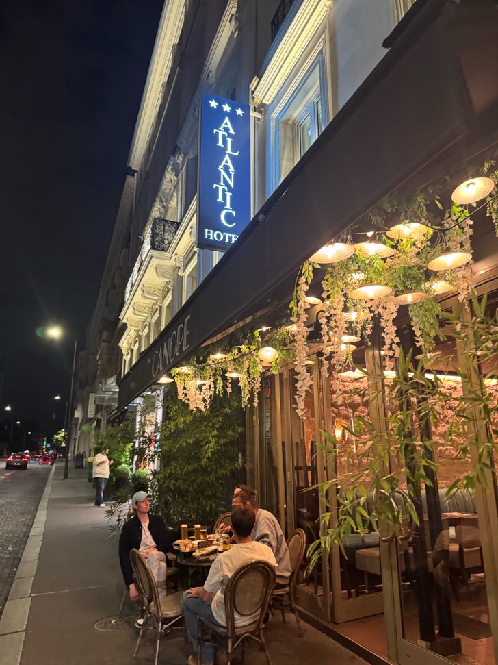 アトランティックホテル