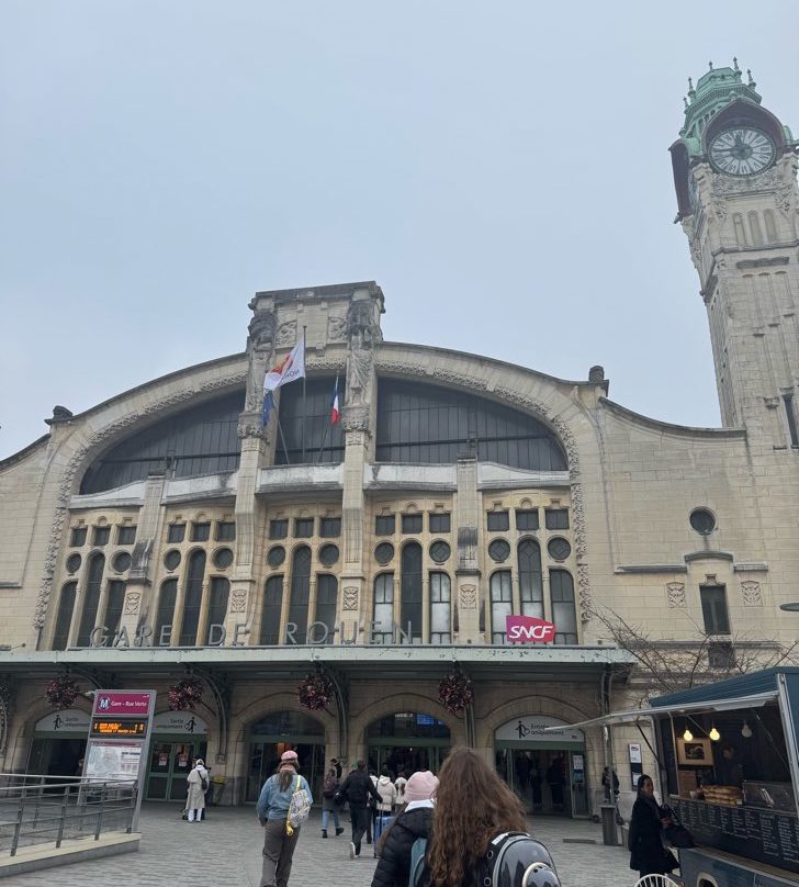 ルーアン右岸駅