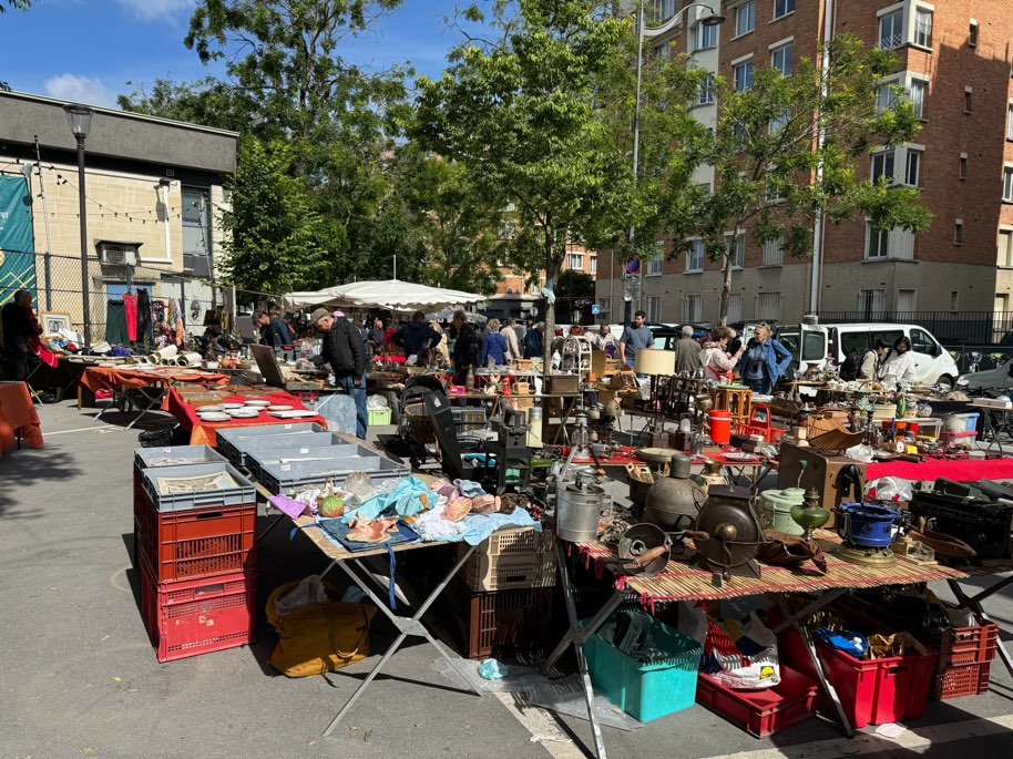 ヴァンブ蚤の市