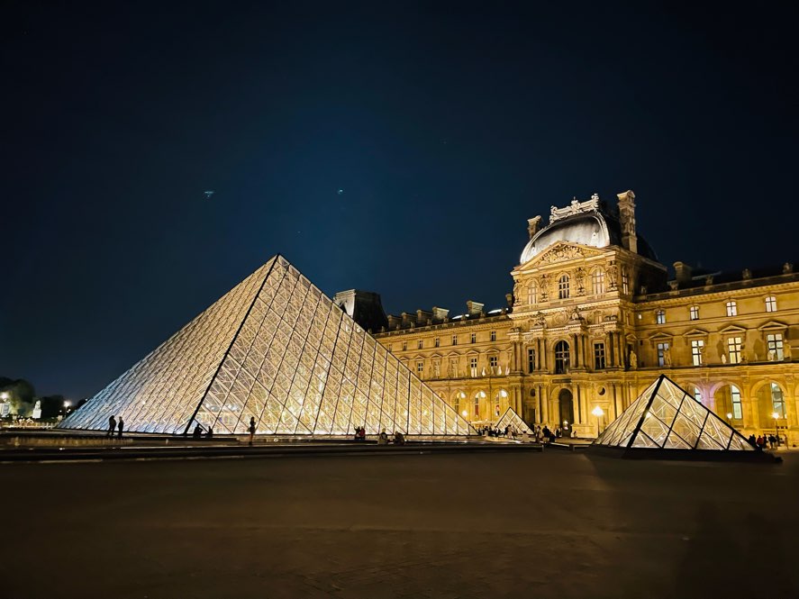 ルーブル美術館